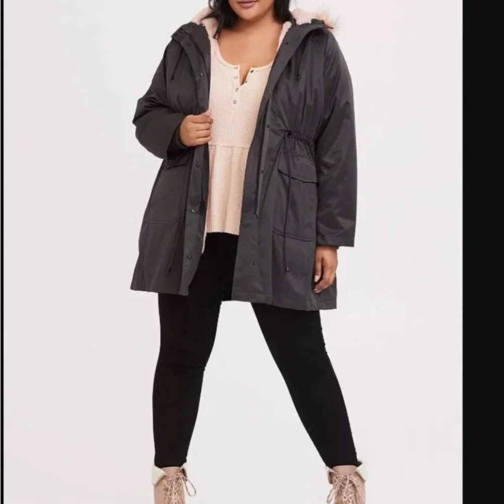 Torrid Grey Twill & Pink Faux Fur Trim 3-In-1 Parka  Size 2